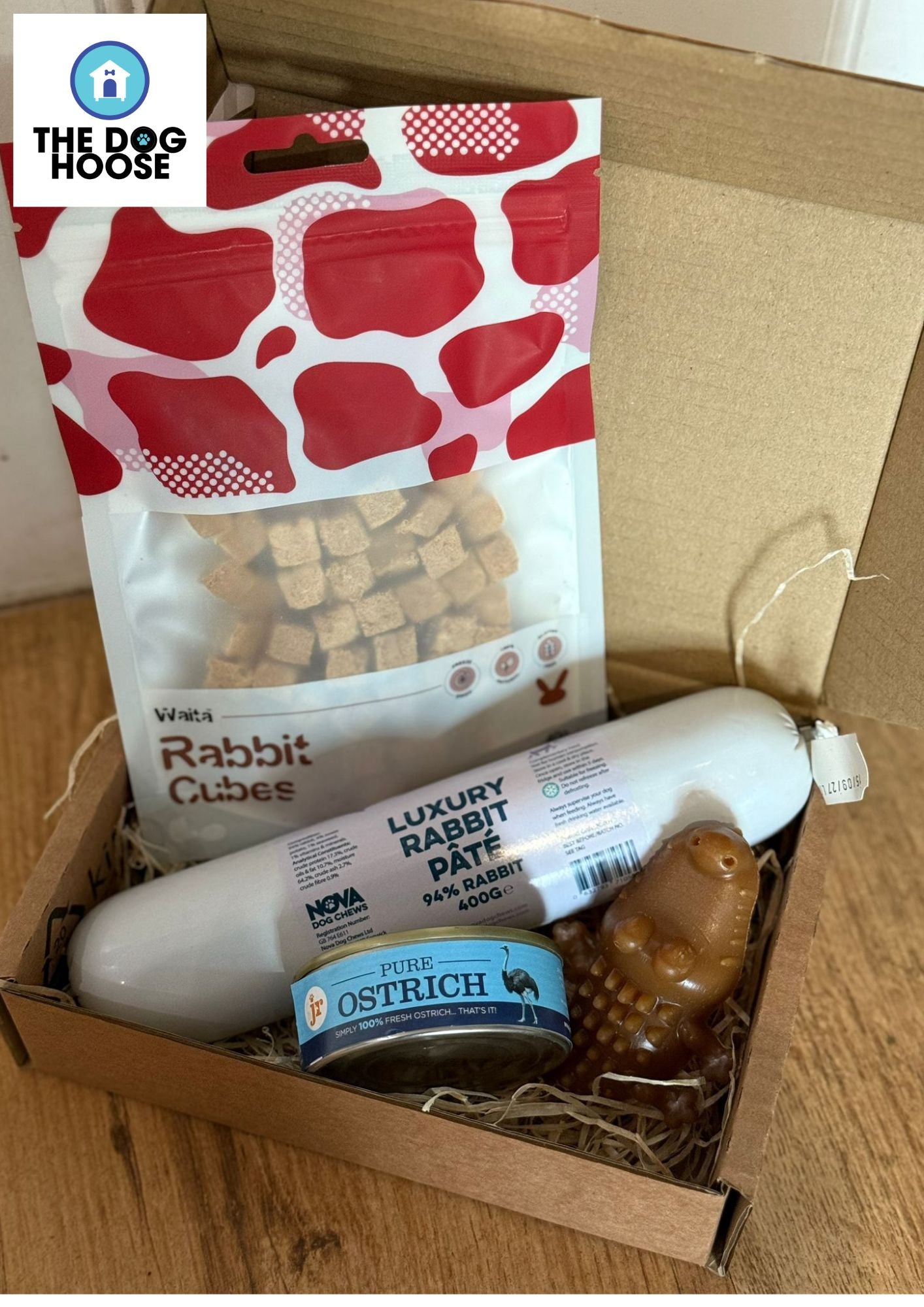 Club Dogwood Exclusive Chicken & Beef Free Treat Box